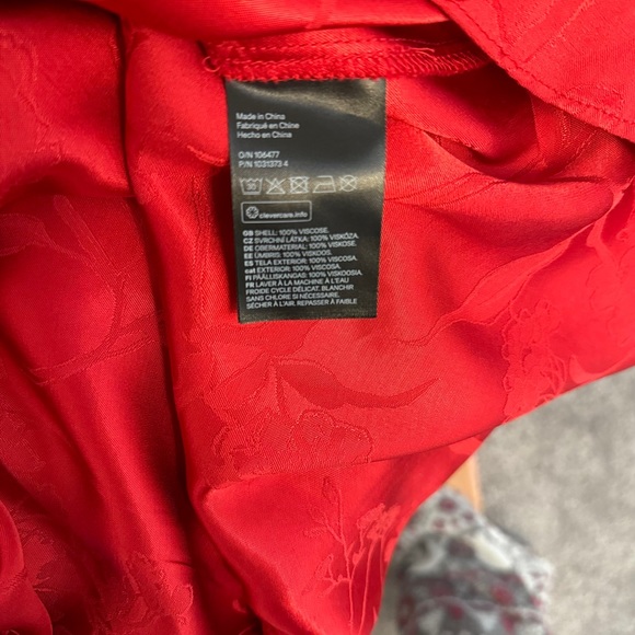 H&M Maxi Dress Red Floral - Picture 6 of 7